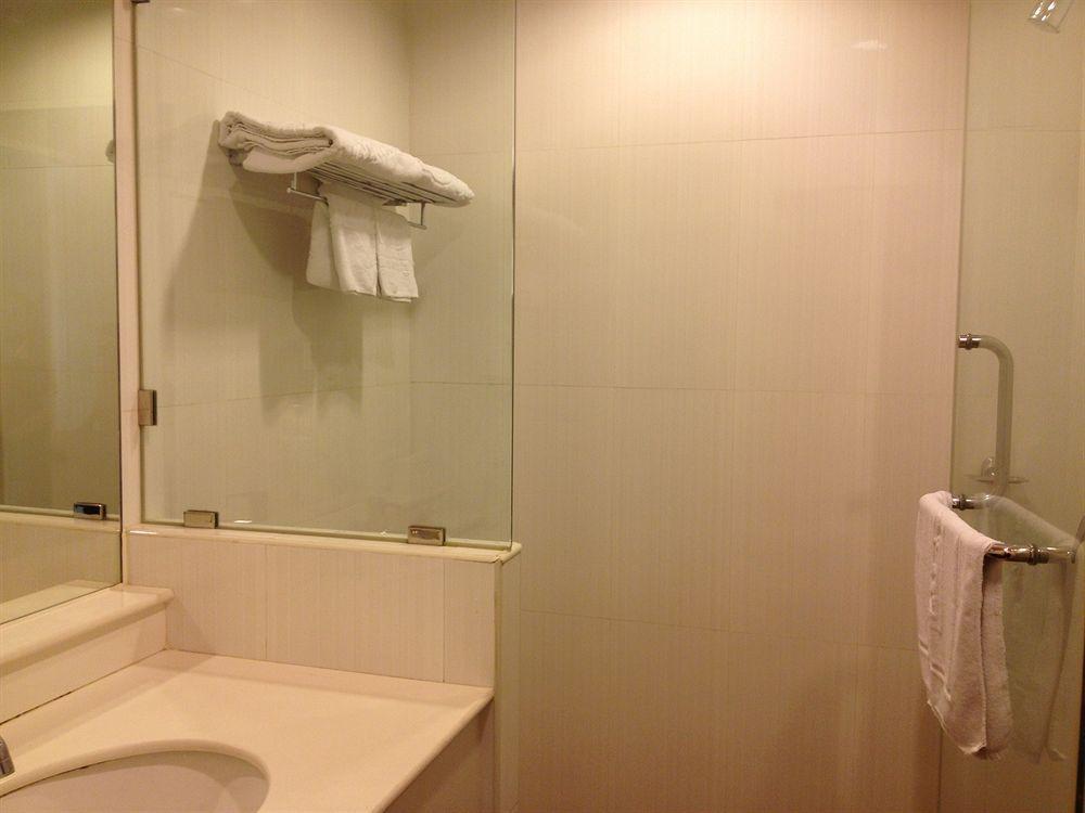 Lido Millennium Hotel 방콕 외부 사진